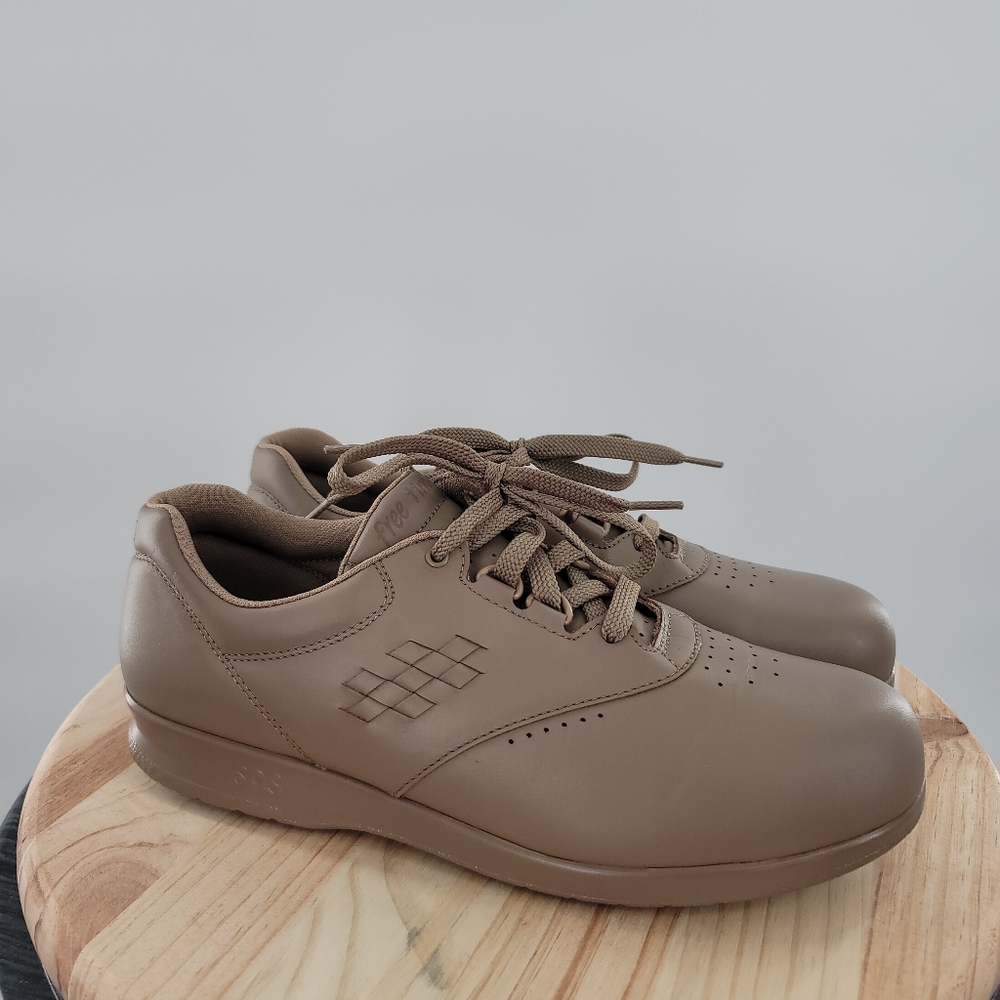 SAS Tripad Comfort Freetime Womens 10 M Beige Comfort Diabetic Walking Shoes